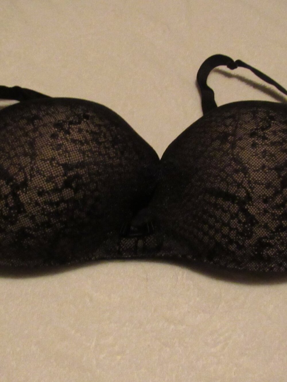 Victoria's Secret Lined Demi Black Lace Bra Size 38D USED